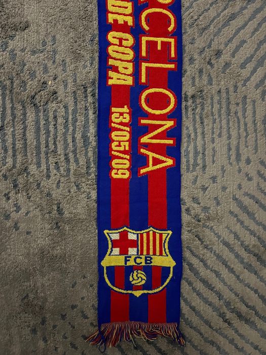 Szalik FC Barcelona Oficjalny