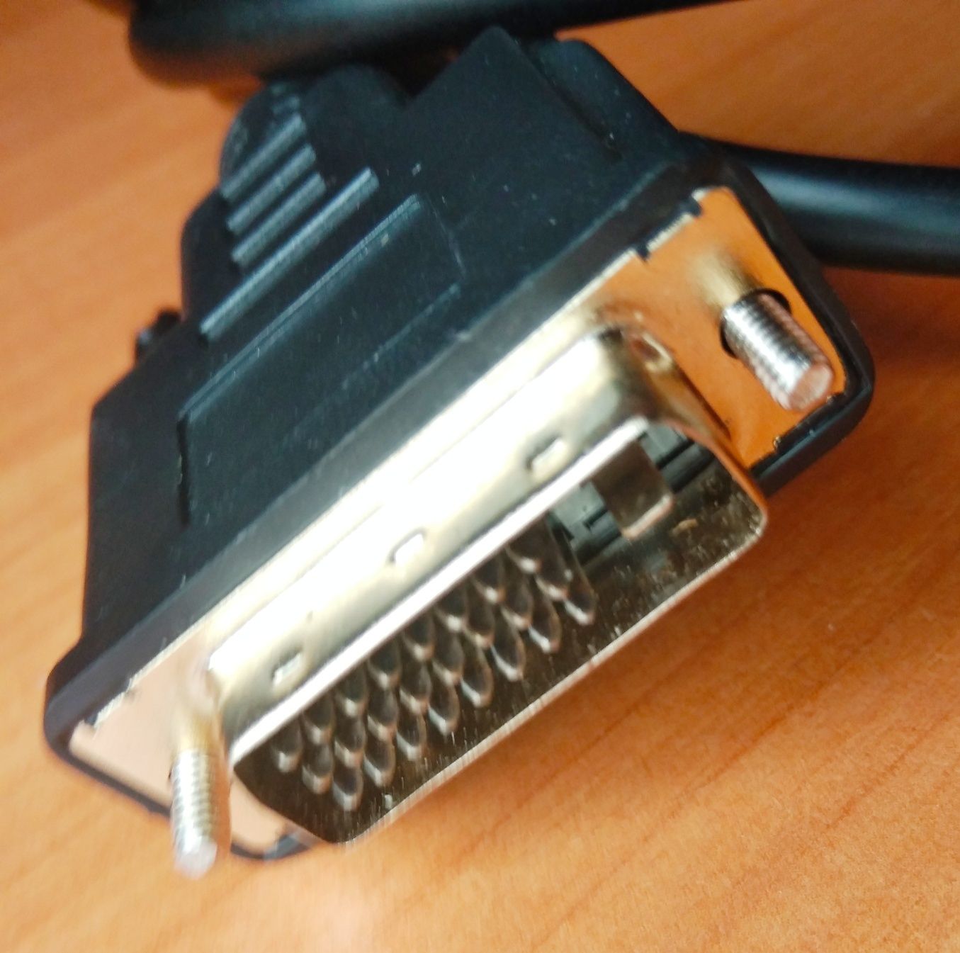 HDMI - DVI 1,8 метри Кабель від RZTK.