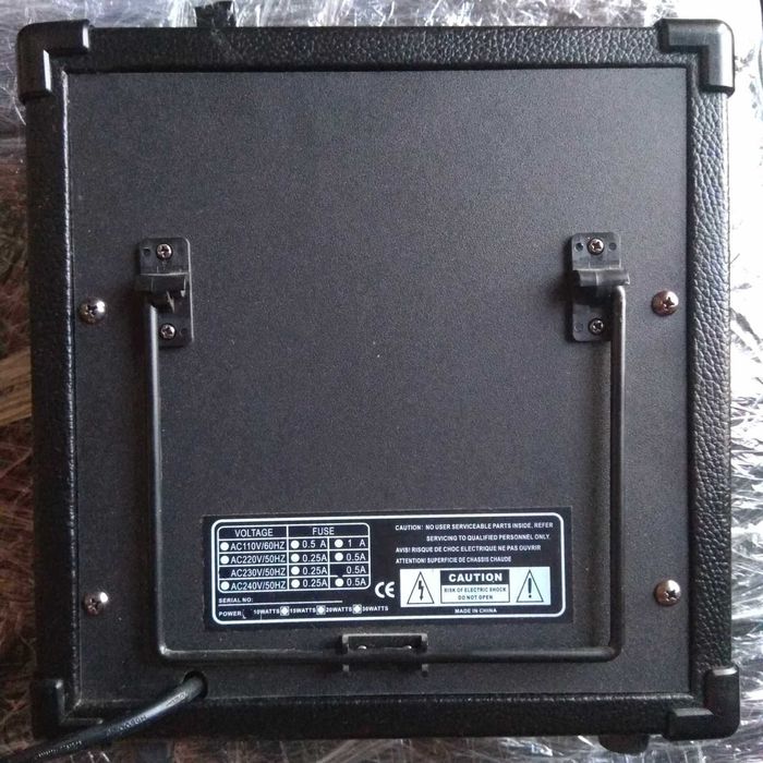 Amplificador 10 watts Acustica / Eletrica e-ZIPY