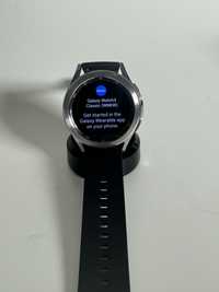 Смарт годинник Samsung Galaxy Watch4 Classic 42мм silver