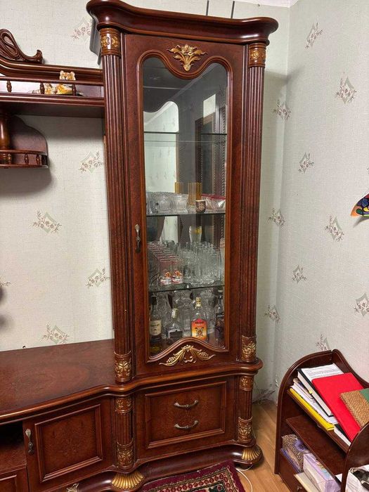 Стінка Шкаф Шафа у вітальню під телевізор з баром та підсвіткою