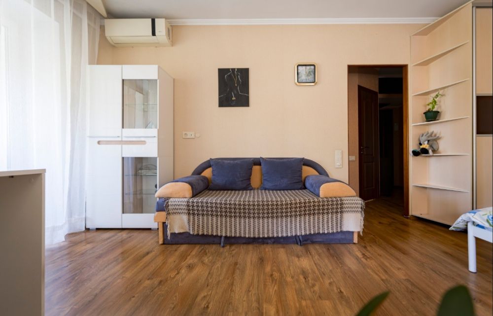 Солнечный. Набережная. 1 кв от собственника Почасово и Посуточно