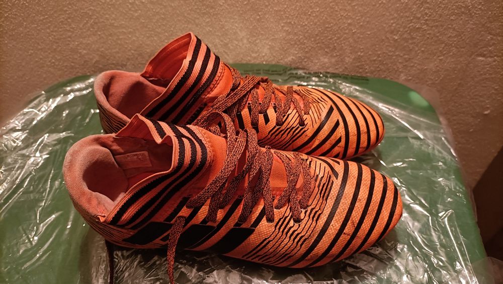 Chuteiras Adidas Nemezis