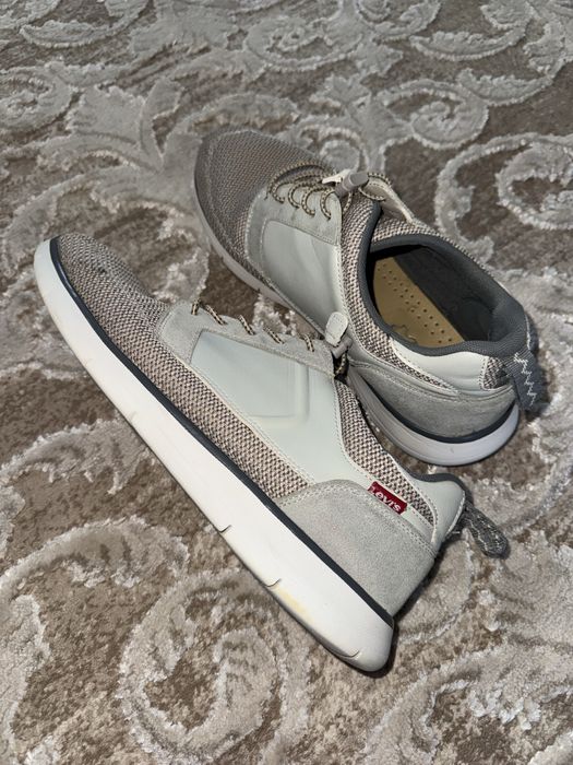 Чоловічі кросівки Levi’s оригінал