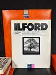 PapeI Ilford Multigrade RC De Luxe glossy / brilhante 40x50 (novo)