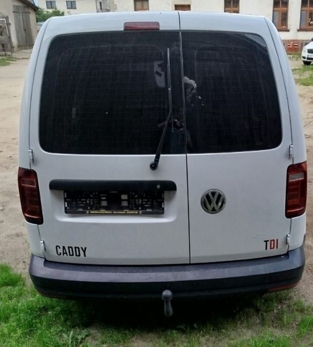 Drzwi bagażnika prawe vw caddy iv 15-20r kolor lb9a ćwiartka próg