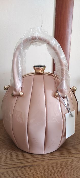 Продам сумку новую