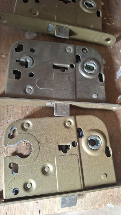 Zamek wpuszczany Assa Abloy 2014 72/45 KL/WC bez zaczepu