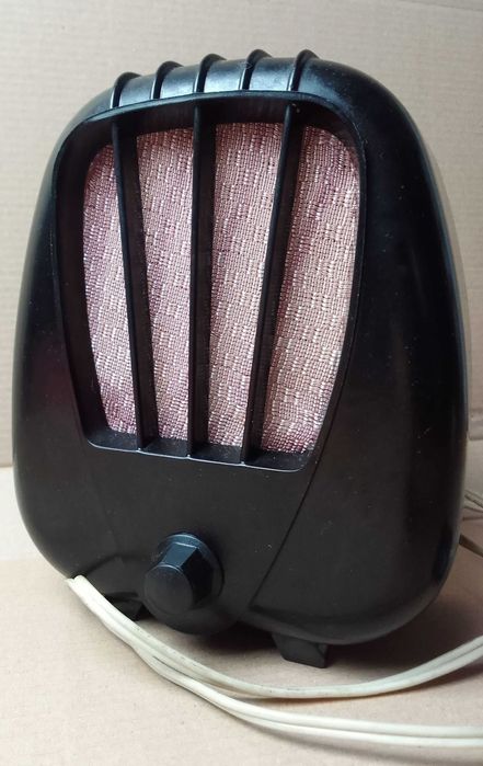 Антикварный ретро приемник громкоговоритель Радист-6 выпуска 1959 года