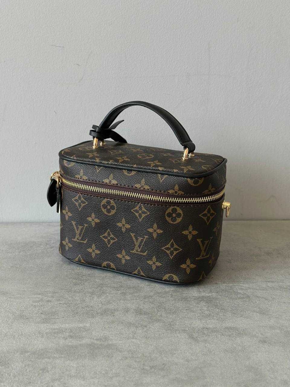 Сумка Louis Vuitton Vanity Chain Pouch