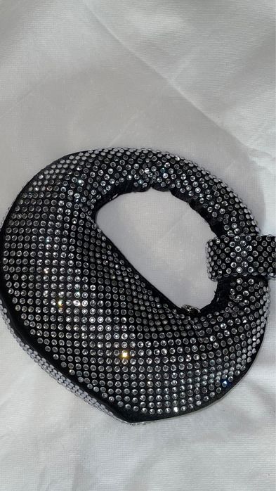 Сумочка нова , з камінцями блискуча