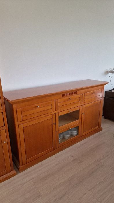 Drewniane meble do salonu, zestaw mebli drewnianych