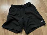 Спортивні шорти New Balance Essential