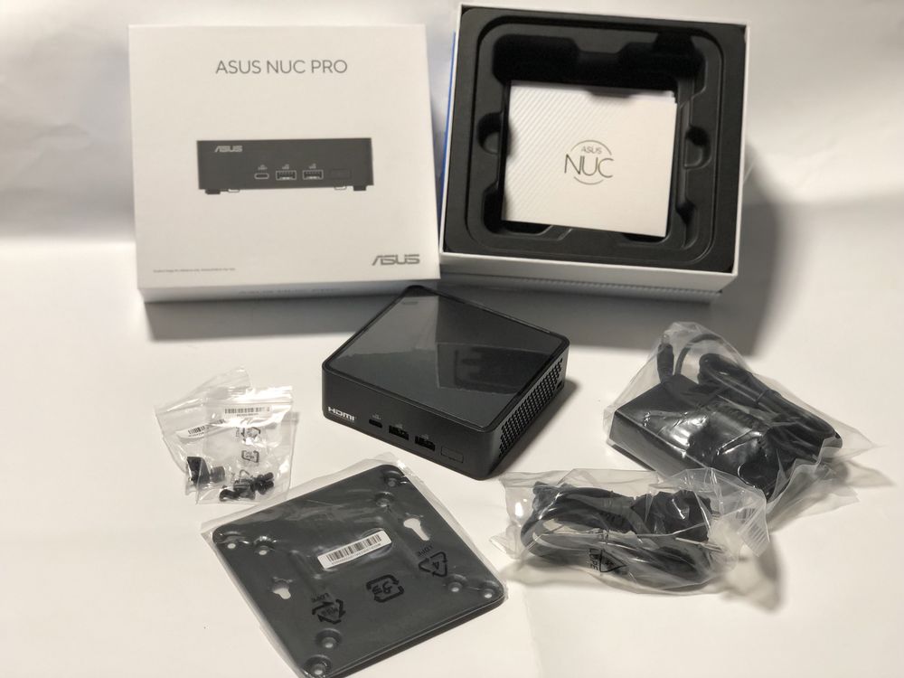 Міні ПК/Неттоп ASUS NUC 14 Pro NUC14RVK i3/16Gb DDR5/SSD 256Gb M.2