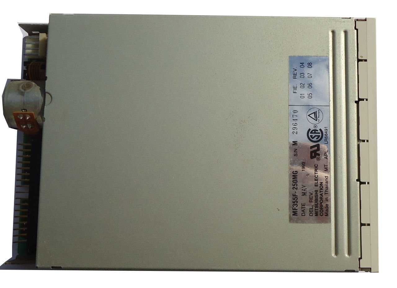 stacja dyskietek fdd 1,44" Mitshubishi MF355F-250MG