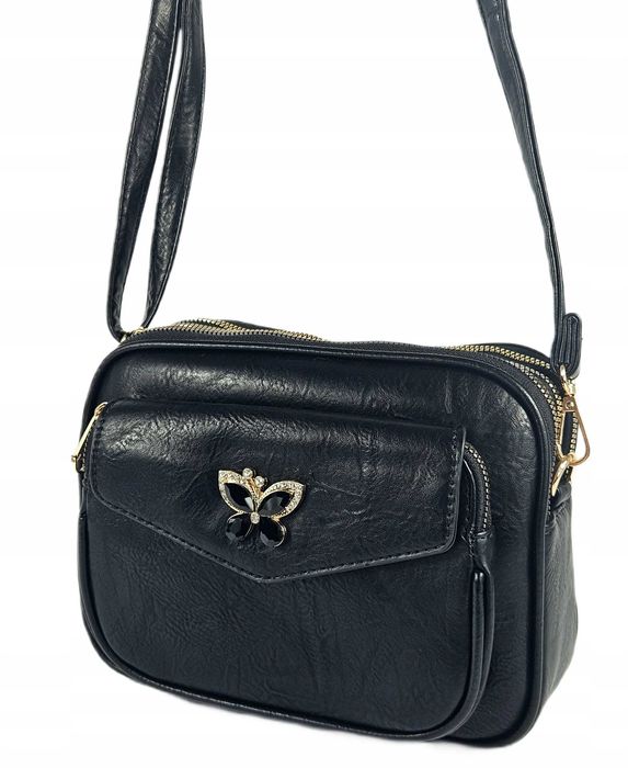 Torebka listonoszka damska czarna skórzana z motylkiem elegancka