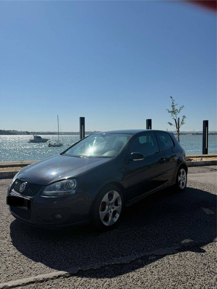 Golf V GTI 2005.