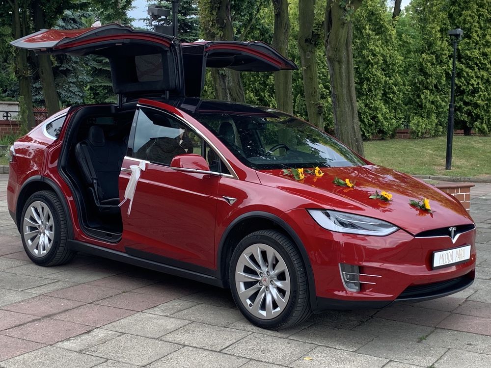 Wynajem Tesla model X auto do ślubu