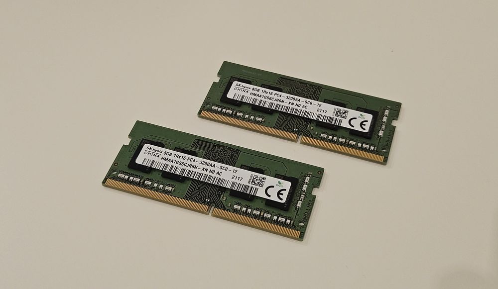 Pamięci SK HYNIX DDR4 16GB (2x8GB)