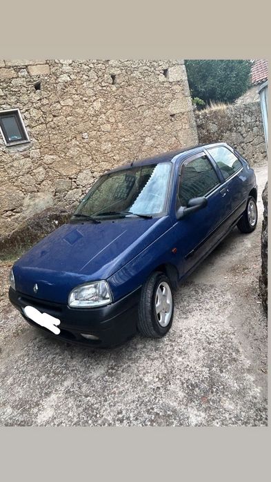 Renault Clio 1.9 carro em ótimo estado