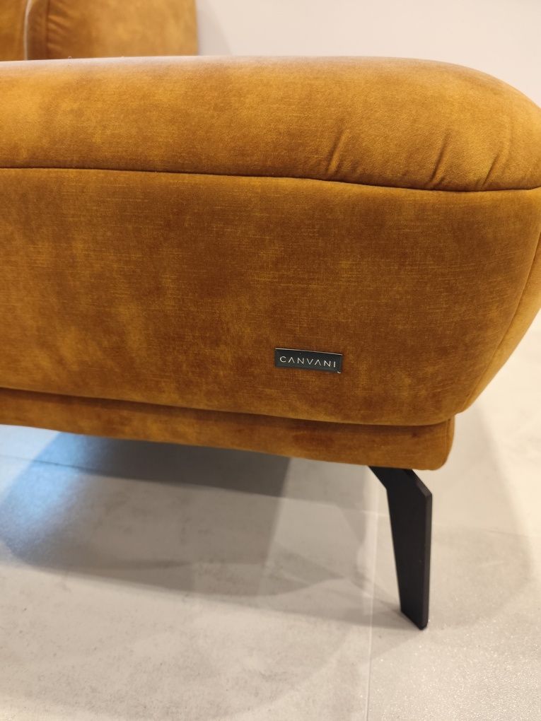 Flori Canvani Piękna stylowa Sofa 3 osobowa + hoker pufa