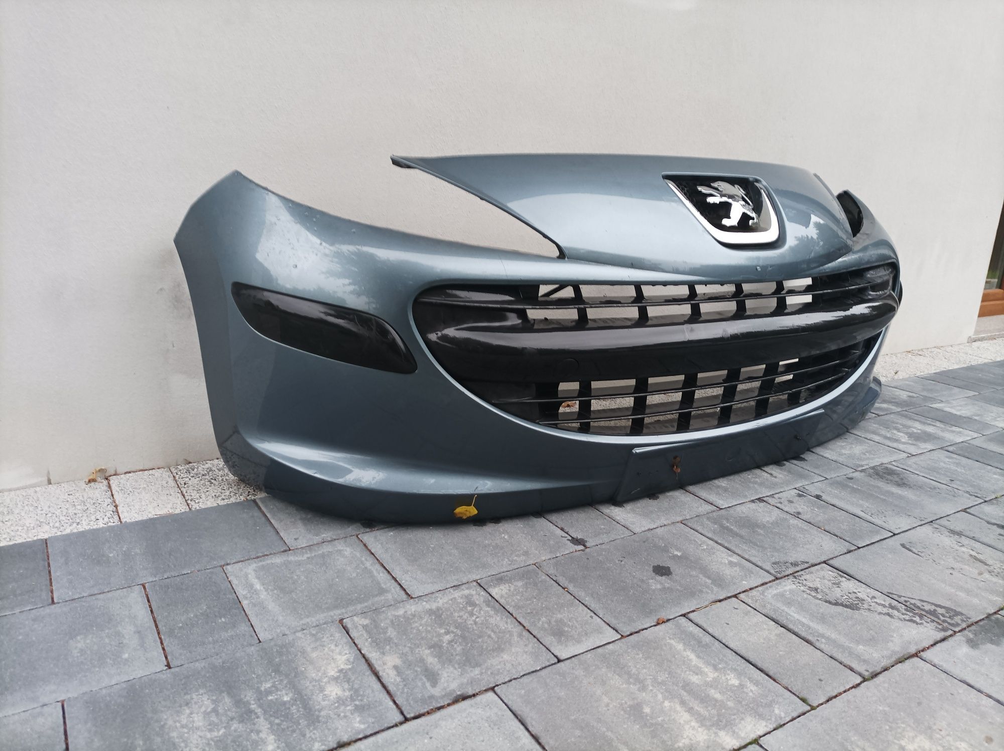 Peugeot 207 bez halogenów Zderzak Przód Przedni