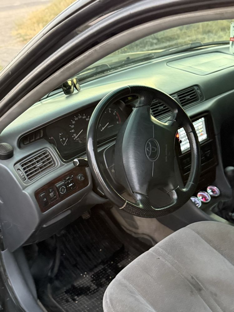 СРОЧНО Toyota Camry 20 2.2 газ/бензин