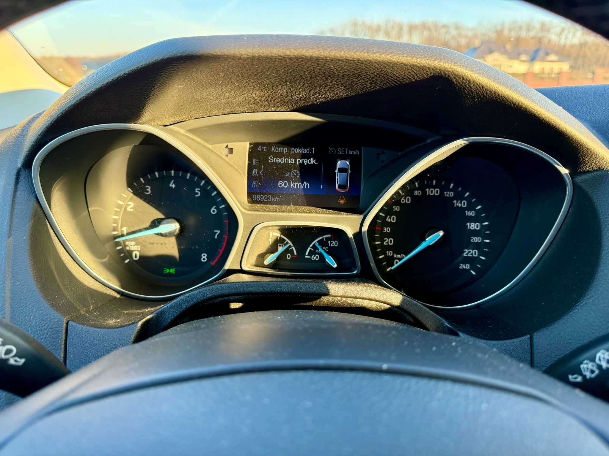 OKAZJA - Ford Focus 1.0 EcoBoost SYNC Edition ASS