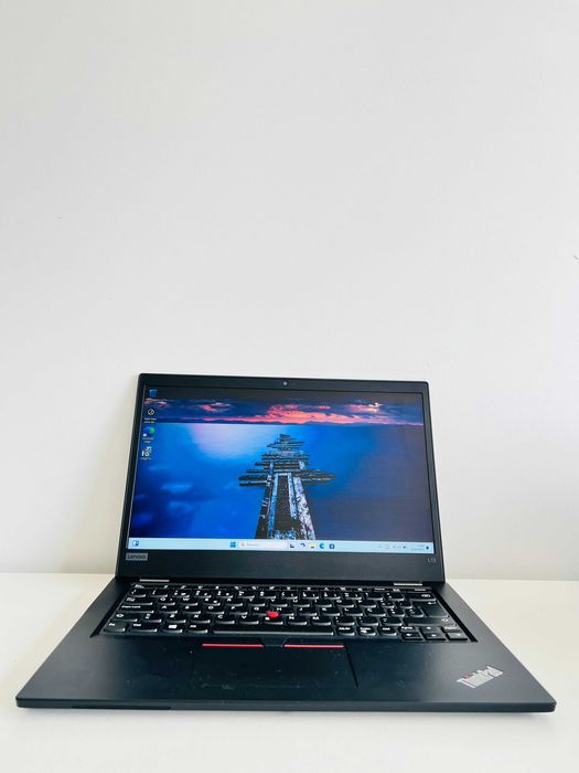 Portátil Lenovo L13 (i3 10ª Geração + 4GB + 256GB SSD)