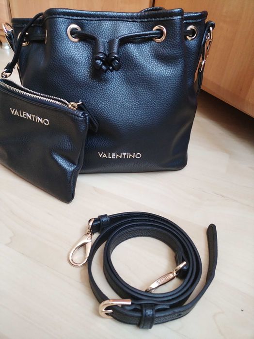 Valentino  czarna NOWA torebka