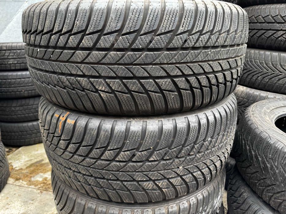 Шини BRIDGESTONE 225/50 R17 98H, Blizzak LM001, зимова резина