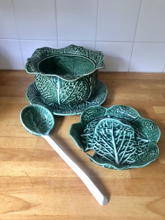 Terrina “Couve” Secla (estilo Bordalo Pinheiro)