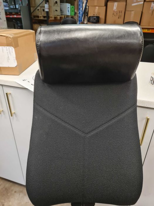 fotel biurowy Kinnarps 6000 plus z zagłówkiem