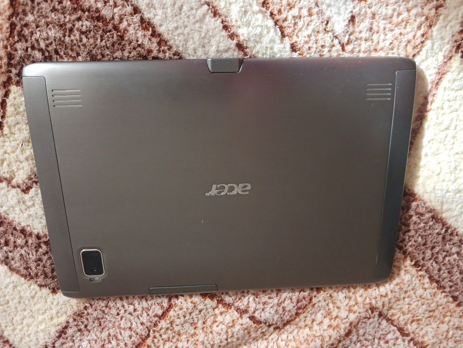 Продам планшет acer iconia tab a500