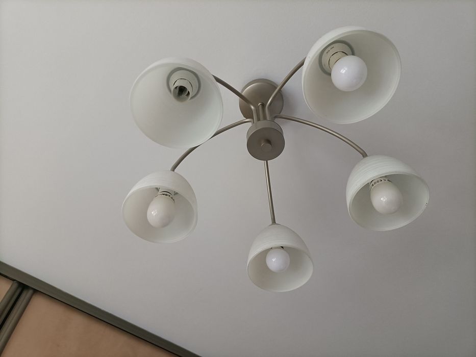 Żyrandol lampa sufitowa 5 punktów świetlnych zapalanie 2+3 żarowki E14