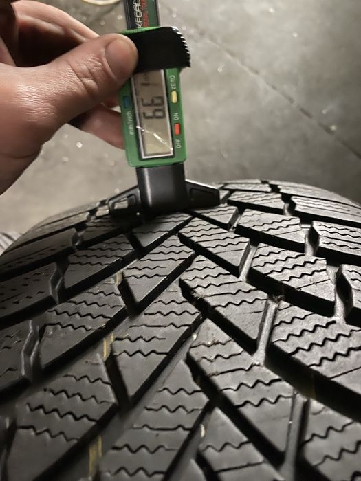 225/50/R18 Bridgestone Blizzak LM005