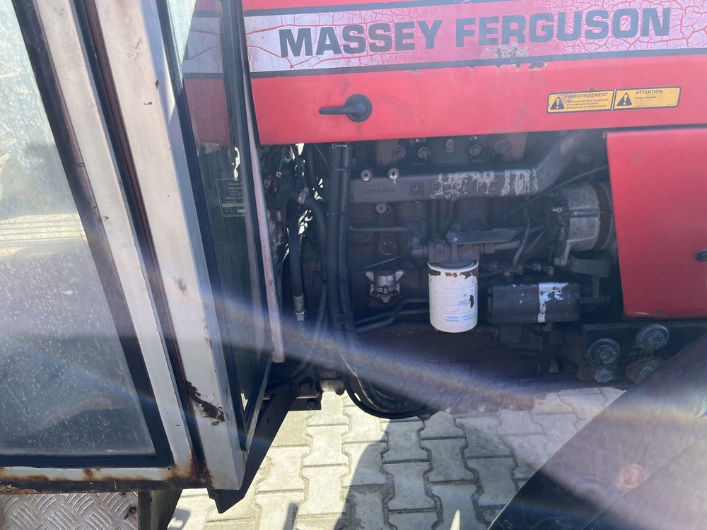 Ciagnik massey ferguson 375 pług piaskarka tuz komunalny akcja zima