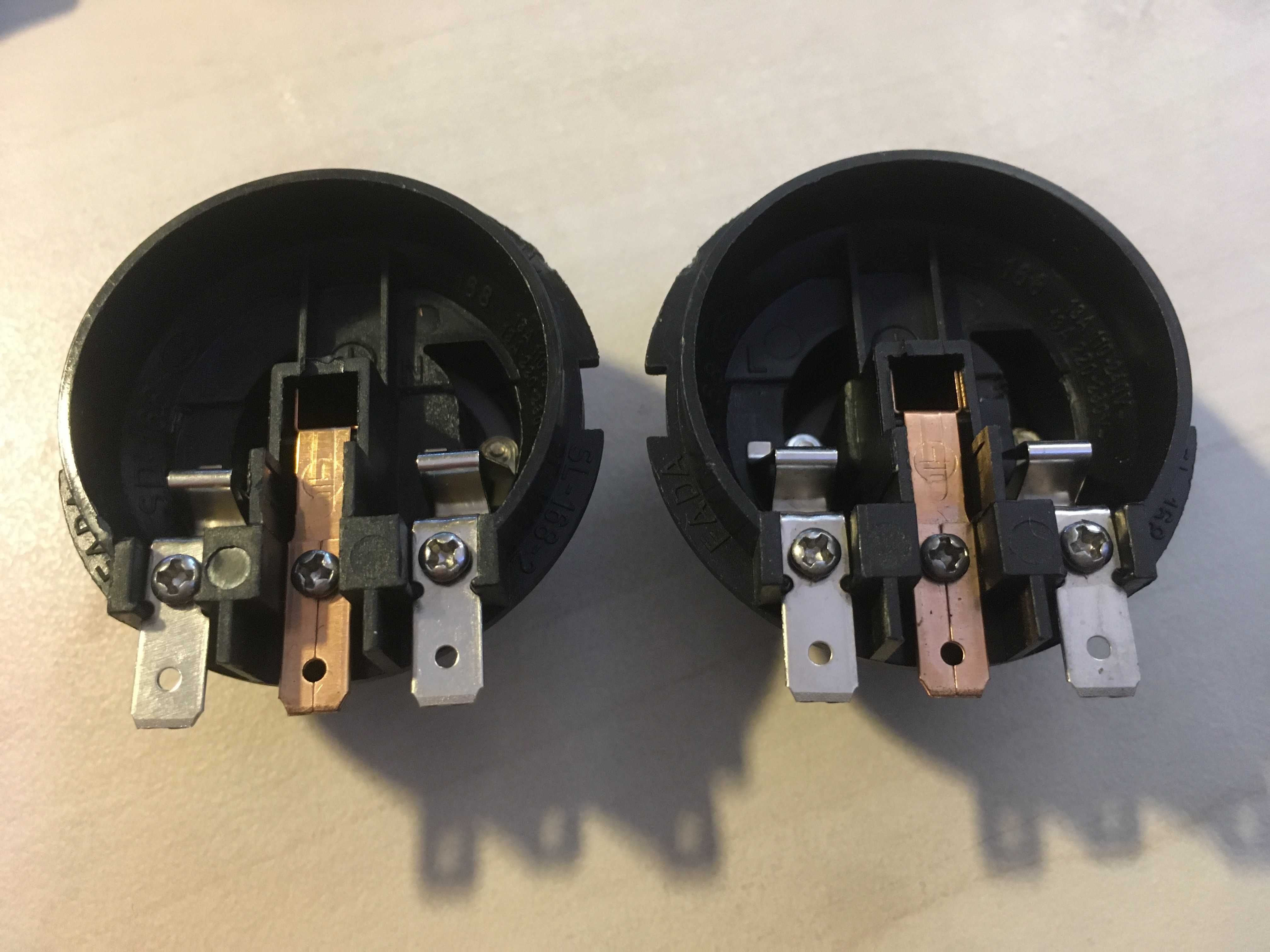 Kontakt złączka czajnika Fada SL-168-2 10A