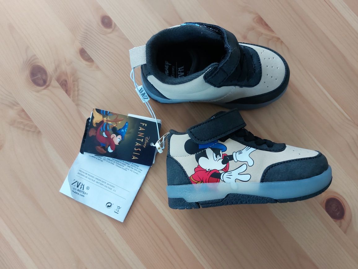 Zara botki buty trzewiki wiosenne  mickey miki chłopięce świecące 21