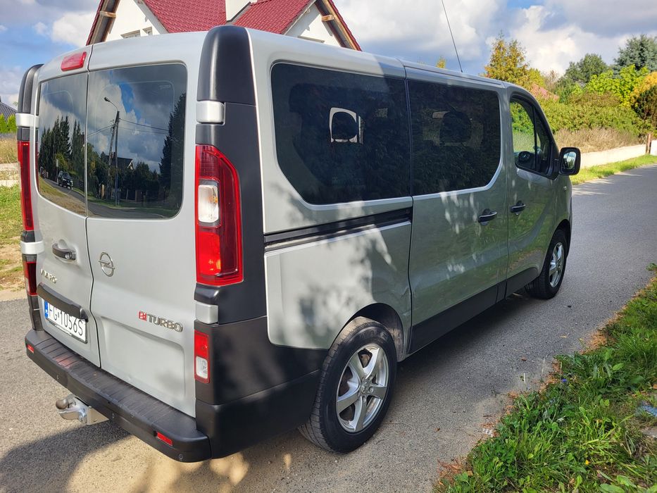 Vivaro bi turbo 2015 ,9 osób bez ad blue ! L2 H1 !