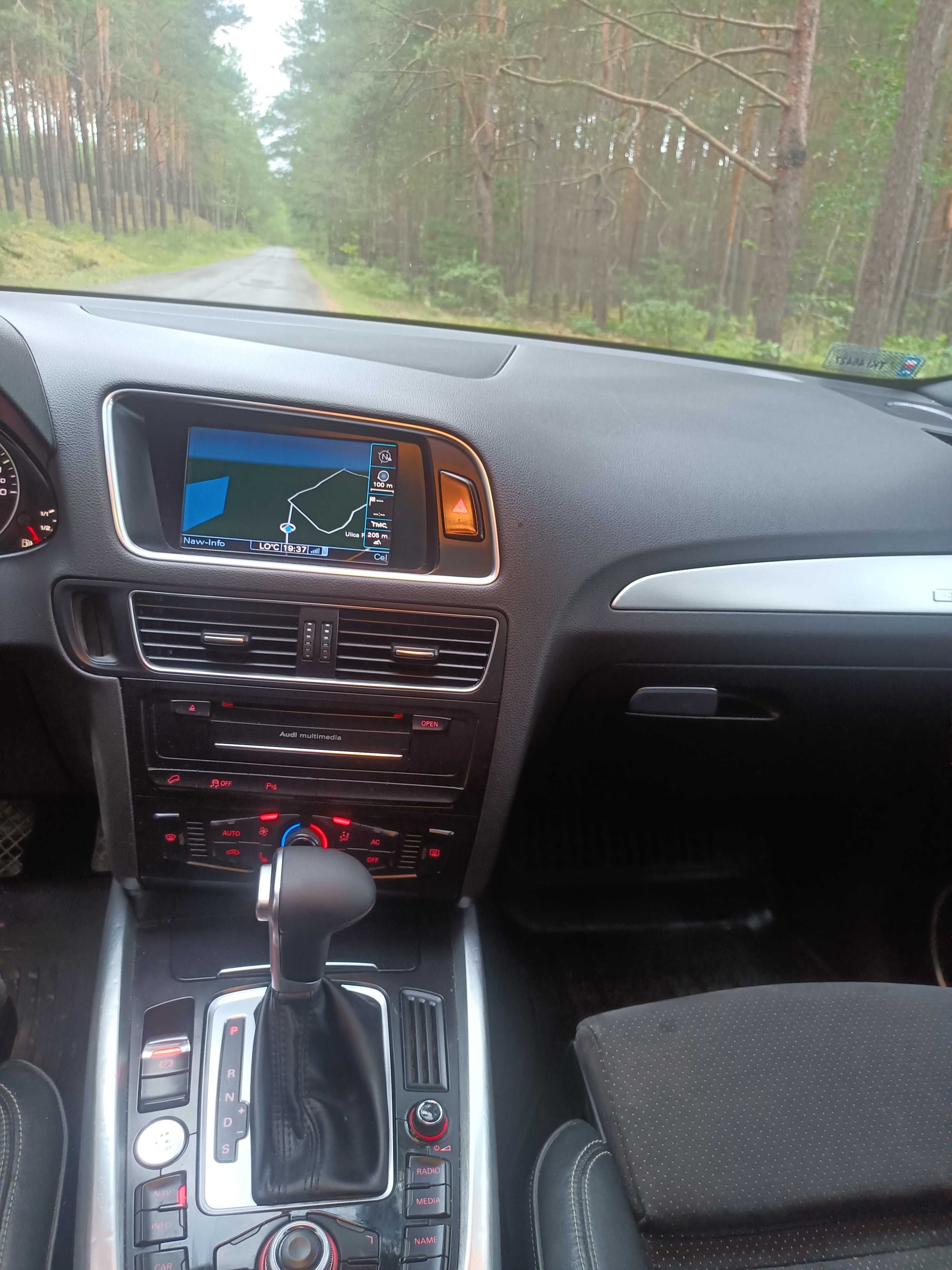 AUDI Q5 3.0 V6 2012r ZAMIANA