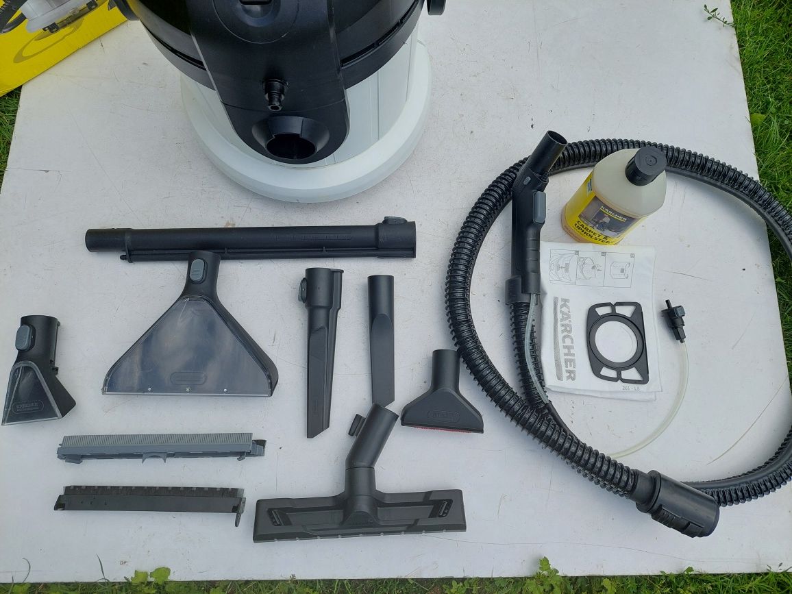 Odkurzacz piorący karcher se 4
