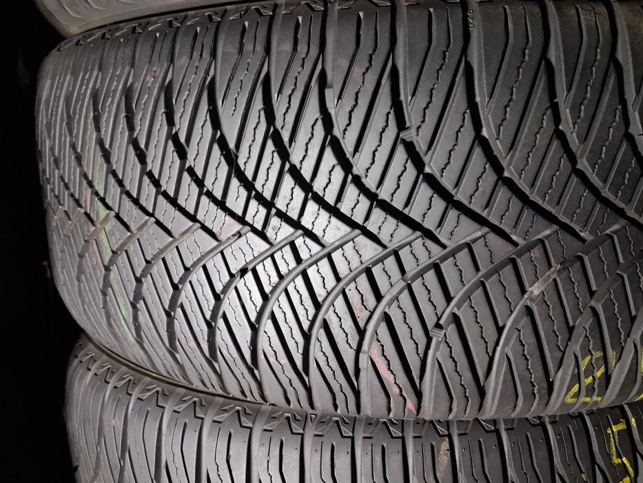 235/45 R18 Goodride All Seasons Elite шини б/в всесезонні  Пара