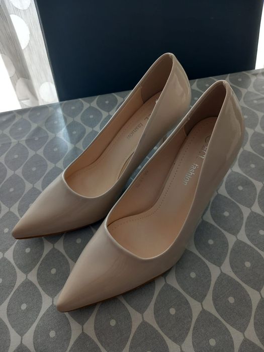 Sapato elegante pérola