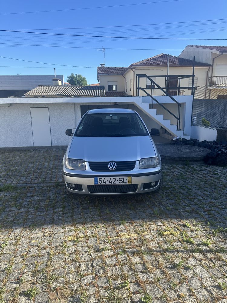 Polo 2001 - Gasolina