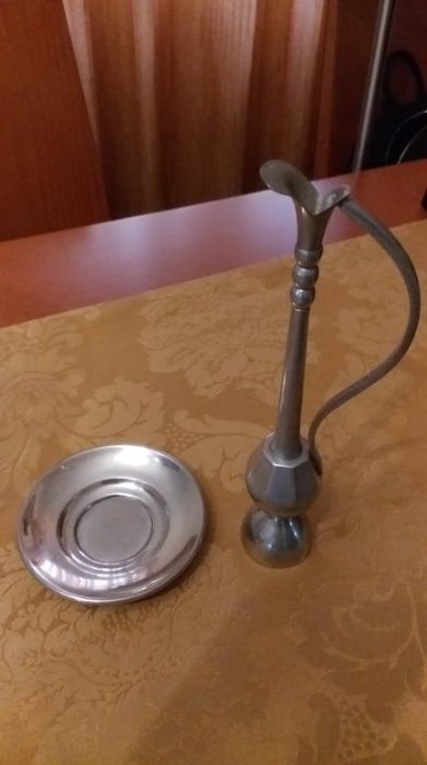 Peça decorativa em estanho