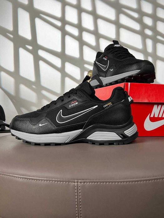 Чоловічі кросівки найк Nike Air Zoom Cordura GTX Black Light Grey