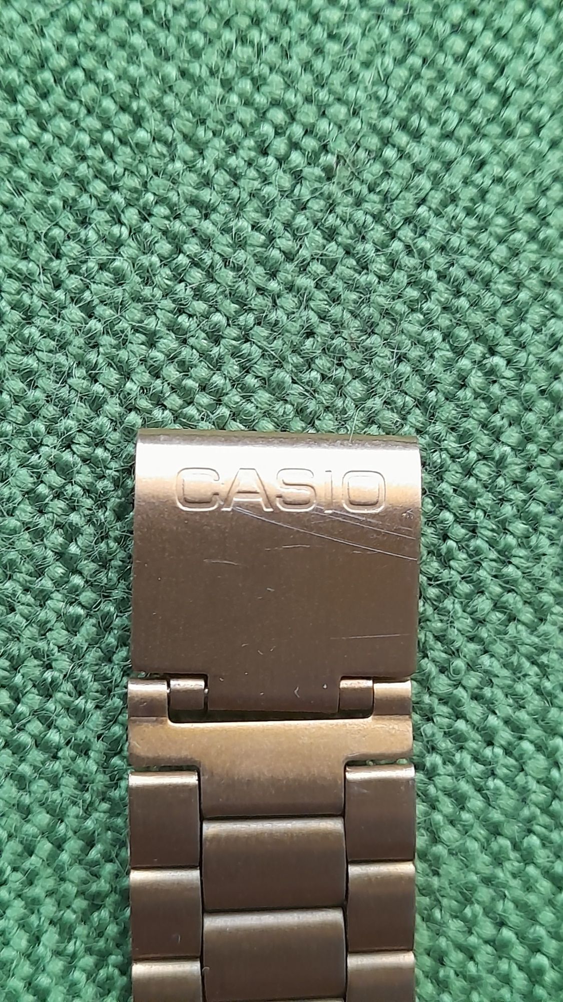 Часы наручные Casio оригинал.