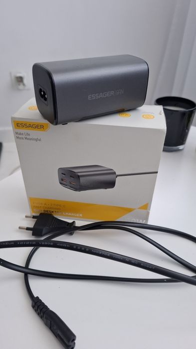 Ładowarka Essager Fast Charger 100 W GaN USB-C Ładowarka stacjonarna Q