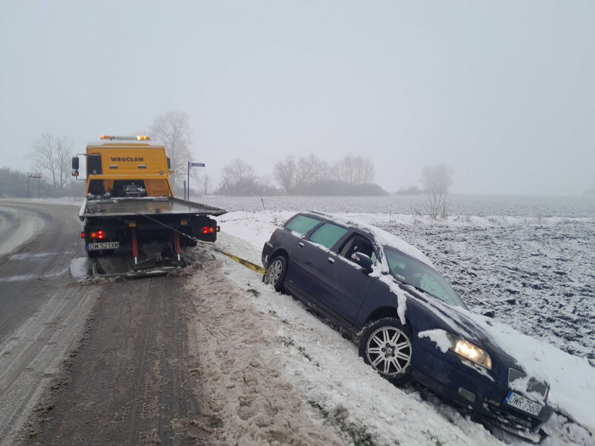 Pomoc Drogowa Laweta Holowanie A4 S8 BIELANY WROCŁAWSKIE